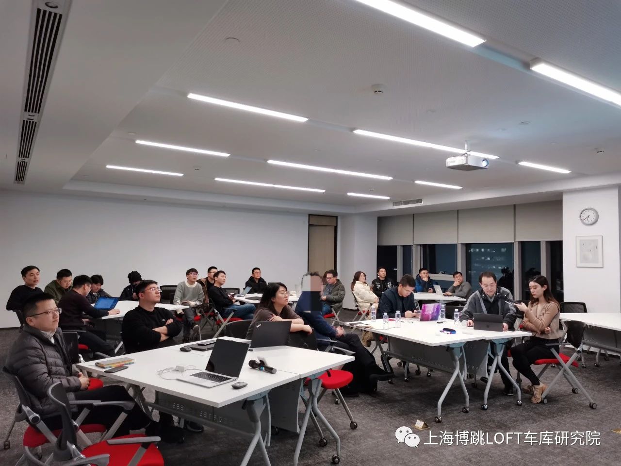 阜阳杭州LOFT车库专题会